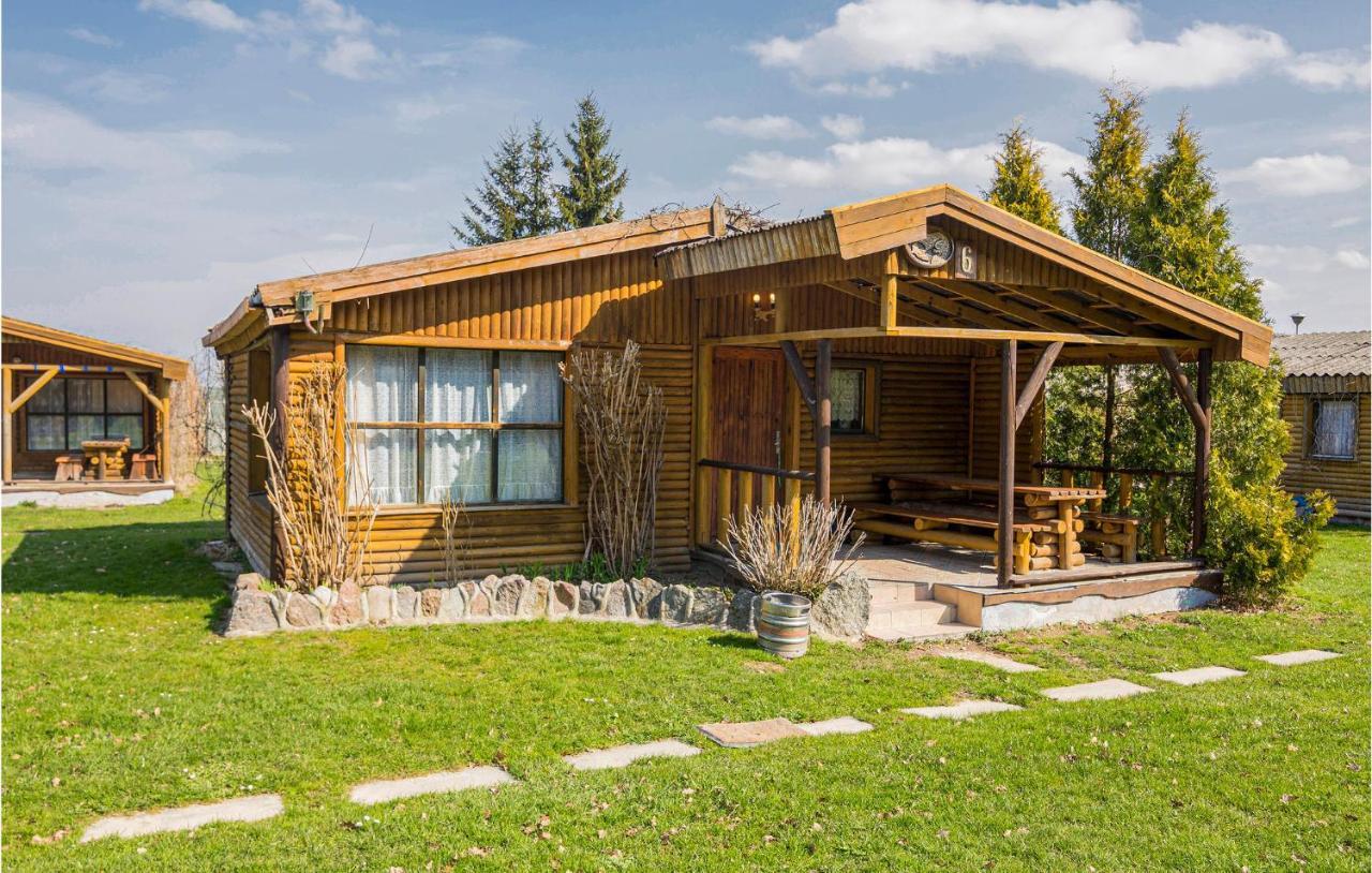 Amazing Home In Wilczeta With Kitchenette מראה חיצוני תמונה