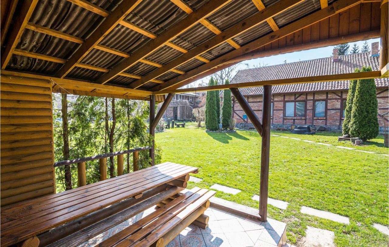 Amazing Home In Wilczeta With Kitchenette מראה חיצוני תמונה